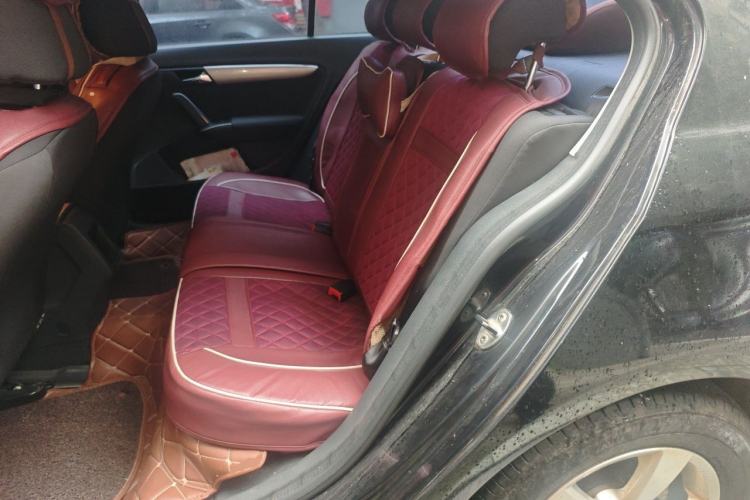 Used Volkswagen Lavida 2013 1.6L Automatic Fashion Edition Left Rear Seat