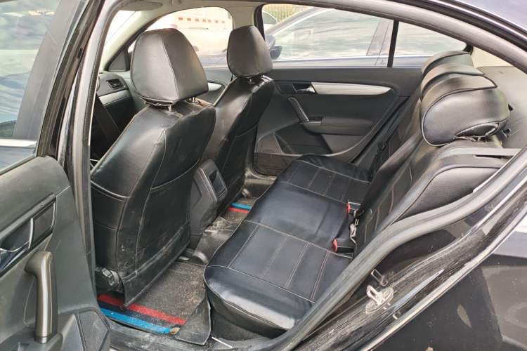 Used Volkswagen Lavida 2013 Revised Classic 1.6L Automatic Fashion Edition Left Rear Seat