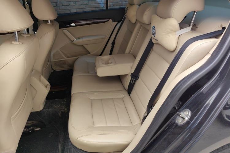 Used Volkswagen Lavida 2013 1.4TSI DSG Comfort Edition Left Rear Seat