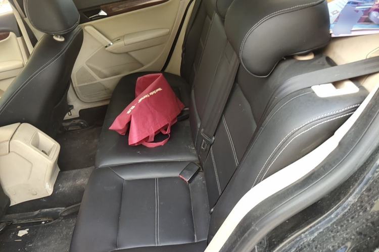 Used Volkswagen Lavida 2013 1.4TSI Manual Comfort Edition Left Rear Seat