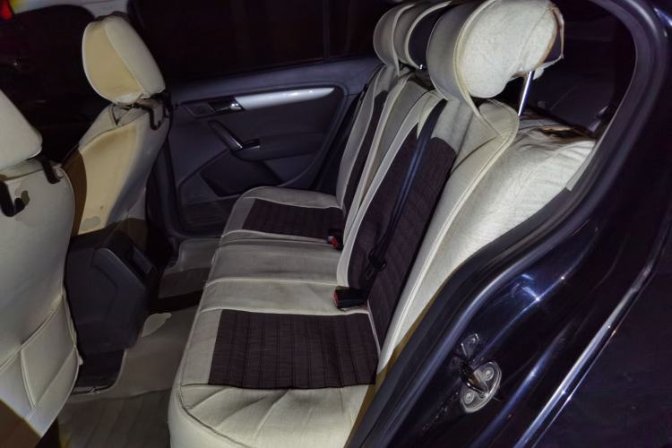 Used Volkswagen Lavida 2013 Revised Classic 1.6L Manual Fashion Edition Left Rear Seat