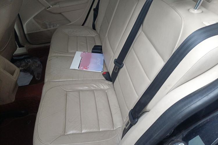 Used Volkswagen Lavida 2013 Revised Version 1.4 TSI DSG Comfort Edition Left Rear Seat