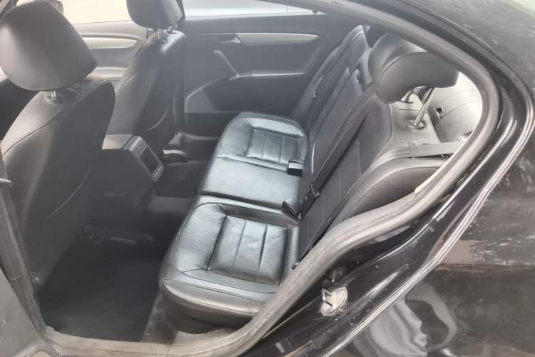 Used Volkswagen Lavida 2013 Revised Version 1.4 TSI Manual Comfort Edition Left Rear Seat