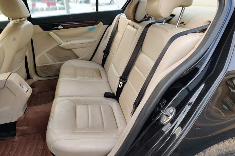 Used Volkswagen Lavida 2013 Restyled Classic 1.6L Manual Comfort Edition Left Rear Seat