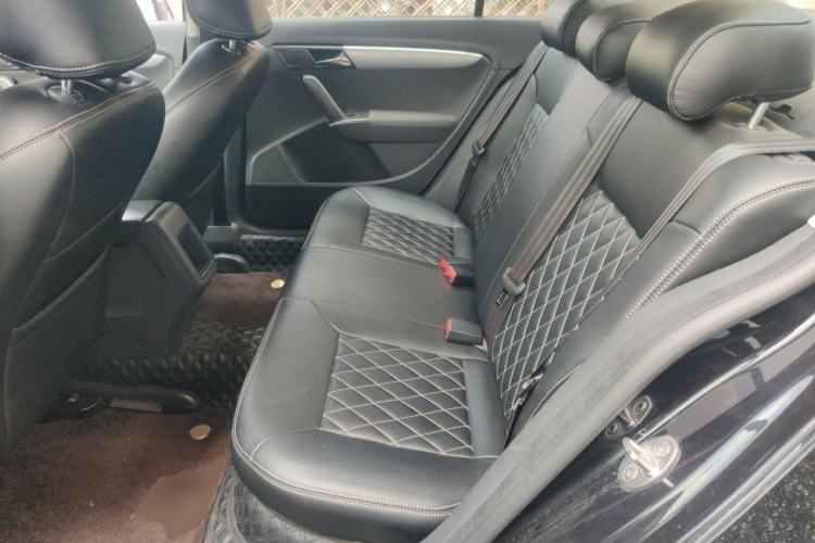 Used Volkswagen Lavida 2013 Revised Classic 1.6L Automatic Fashion Edition Left Rear Seat