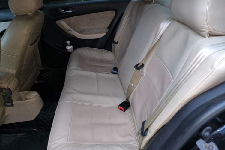 Used Volkswagen Lavida 2013 Classic 1.6L Manual Fashion Edition Left Rear Seat
