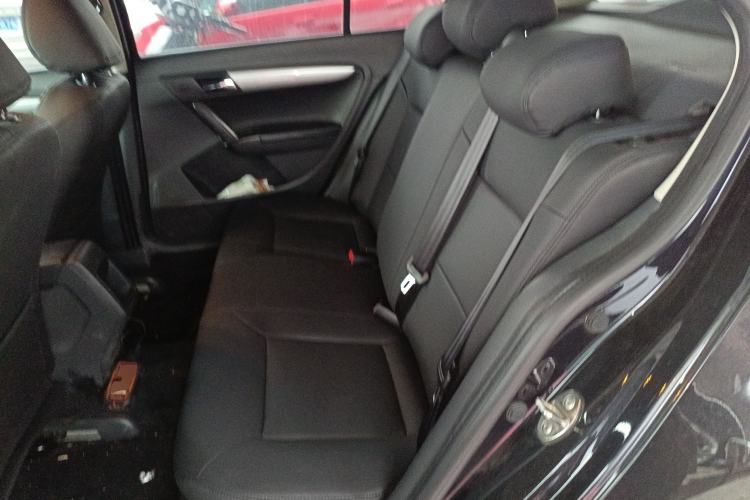 Used Volkswagen Lavida 2013 Revised Classic 1.6L Automatic Fashion Edition Left Rear Seat