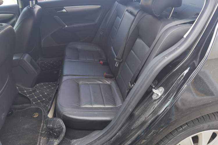 Used Volkswagen Lavida 2013 Restyled Classic 1.6L Manual Comfort Edition Left Rear Seat