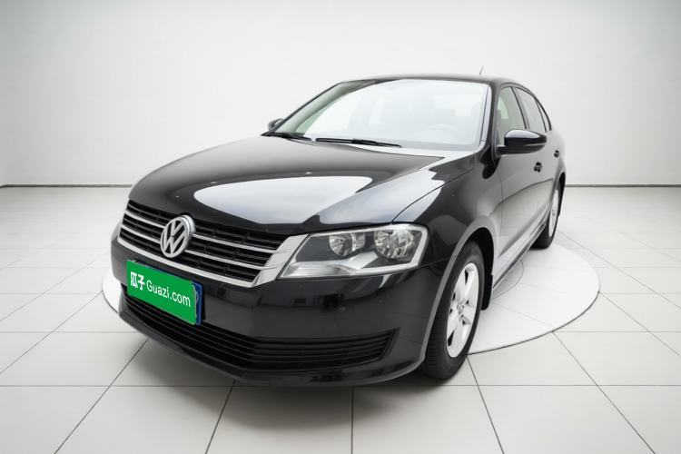 Ojetý Volkswagen Lavida 2013 Revised Classic 1.6L Manual Fashion Edition Guazi used car, China used car export, Used car for sale, Used  cars, Cheapest cars for sale