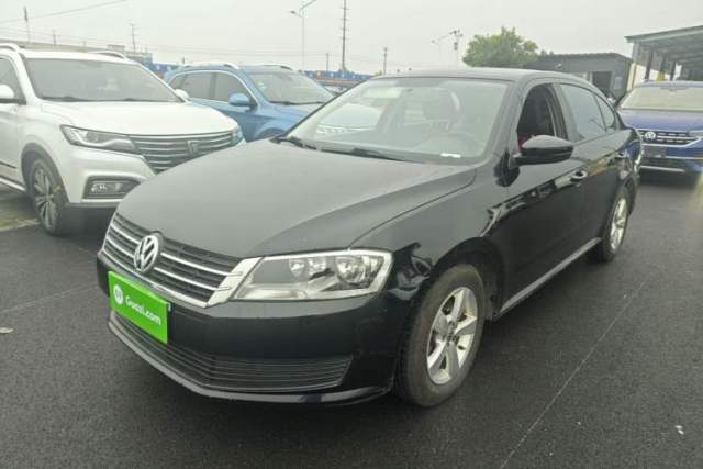 Used Volkswagen Lavida 2013 Revised Classic 1.6L Manual Fashion Edition
