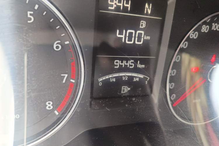 Used Volkswagen Lavida 2013 Restyled Classic 1.6L Automatic Comfort Edition Odometer Close Up