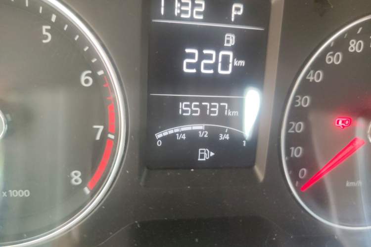 Used Volkswagen Lavida 2013 Restyled Classic 1.6L Automatic Comfort Edition Odometer Close Up