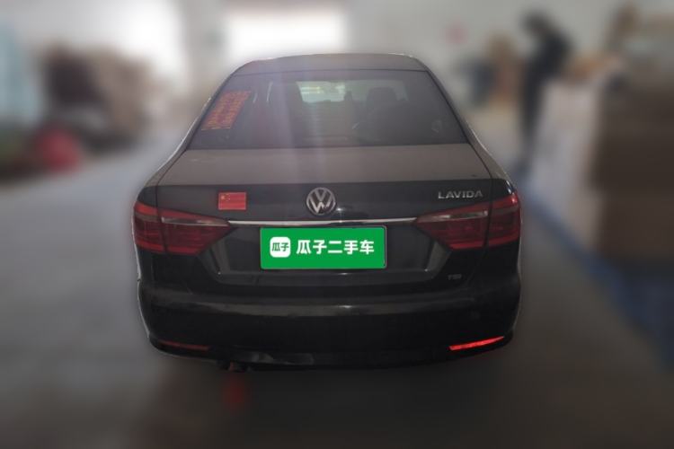 Used Volkswagen Lavida 2013 Revised Version 1.4 TSI DSG Comfort Edition Rear