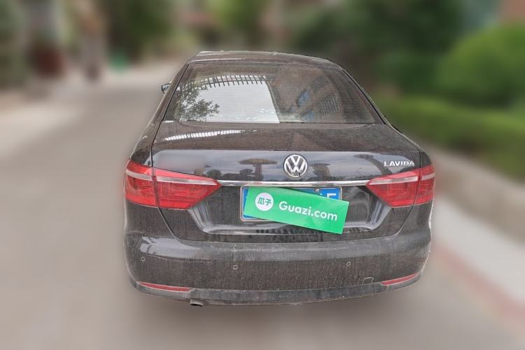 Used Volkswagen Lavida 2013 Restyled Classic 1.6L Manual Comfort Edition Rear
