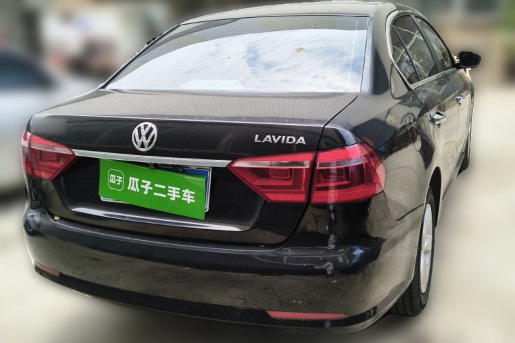Used Volkswagen Lavida 2013 Revised Classic 1.6L Manual Fashion Edition Rear