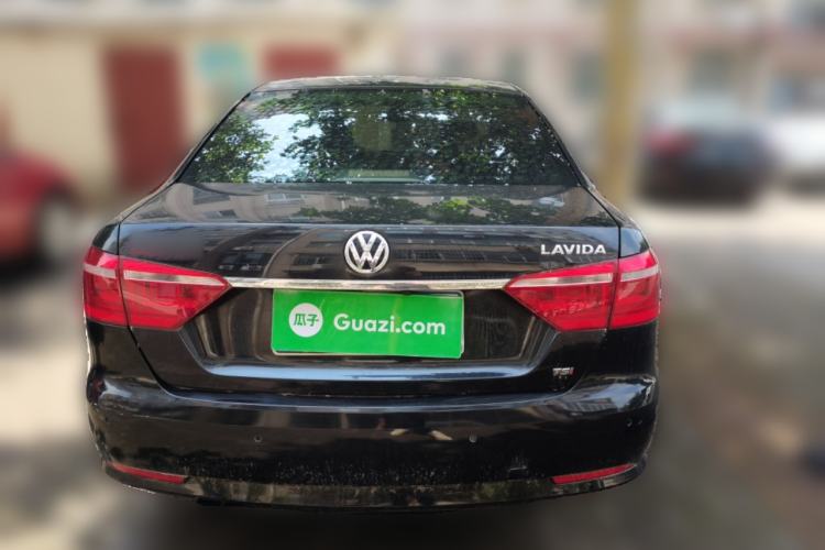 Used Volkswagen Lavida 2013 Revised Version 1.4 TSI Manual Comfort Edition Rear