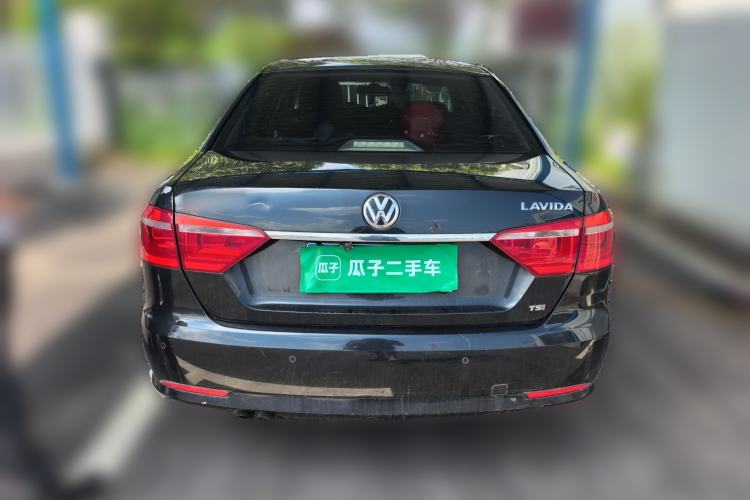 Used Volkswagen Lavida 2013 1.4TSI DSG Luxury Edition Rear