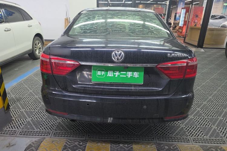 Used Volkswagen Lavida 2013 Restyled Classic 1.6L Manual Comfort Edition Rear
