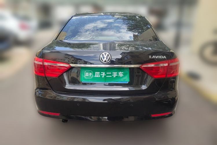 Used Volkswagen Lavida 2013 Restyled Classic 1.6L Manual Comfort Edition Rear