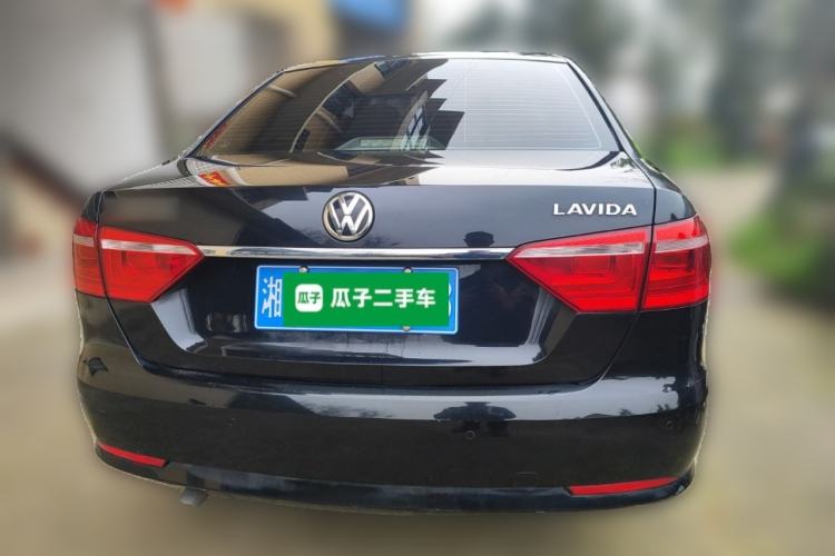 Used Volkswagen Lavida 2013 Restyled Classic 1.6L Manual Comfort Edition Rear
