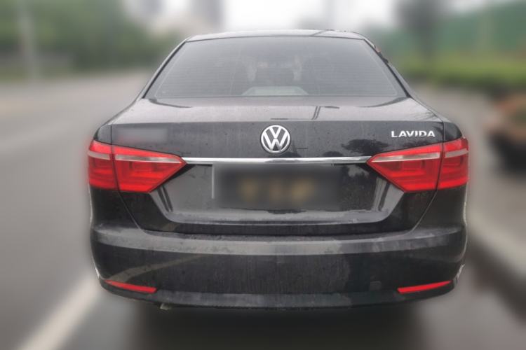 Used Volkswagen Lavida 2013 Revised Classic 1.6L Manual Fashion Edition Rear