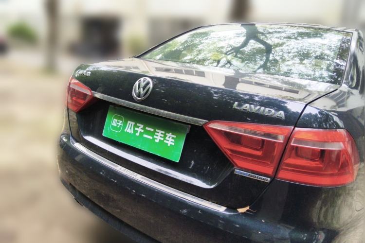 Used Volkswagen Lavida 2013 1.6L Manual Comfort Edition Rear