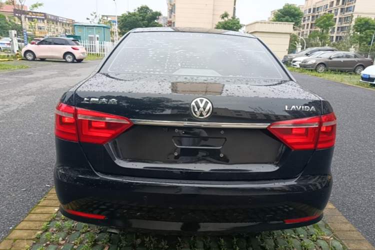 Used Volkswagen Lavida 2013 Restyled Classic 1.6L Automatic Comfort Edition Rear