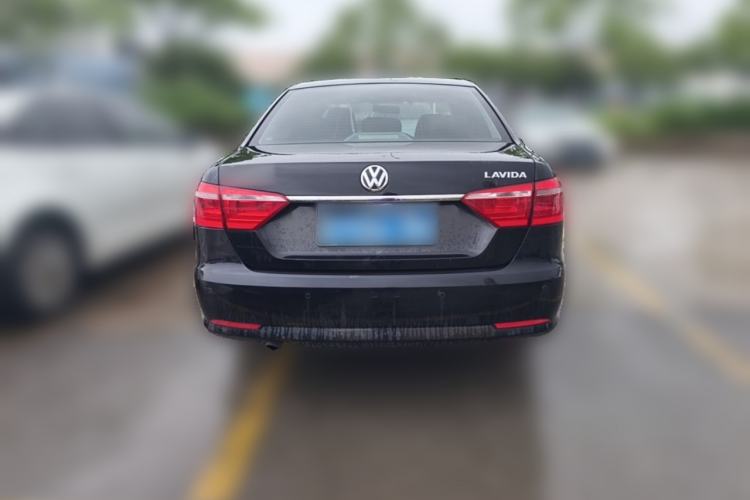 Used Volkswagen Lavida 2013 1.6L Automatic Comfort Edition Rear