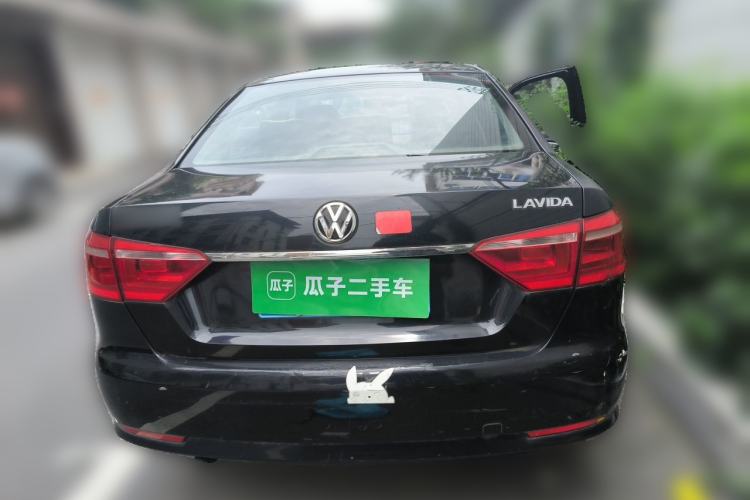 Used Volkswagen Lavida 2013 1.6L Automatic Fashion Edition Rear
