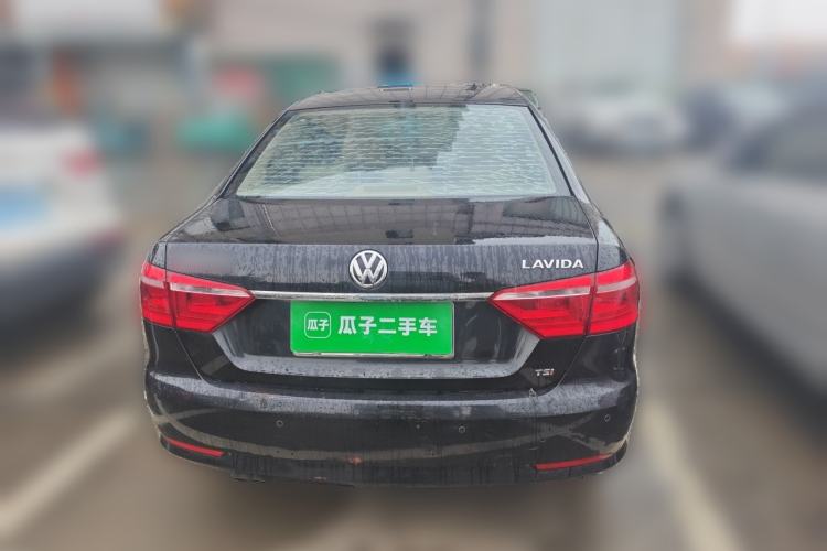 Used Volkswagen Lavida 2013 1.4TSI Manual Comfort Edition Rear
