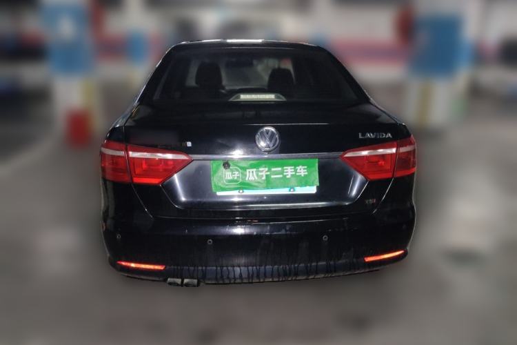 Used Volkswagen Lavida 2013 1.4TSI Manual Comfort Edition Rear