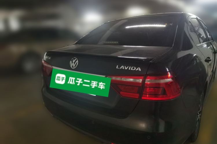 Used Volkswagen Lavida 2013 1.6L Automatic Comfort Edition Rear
