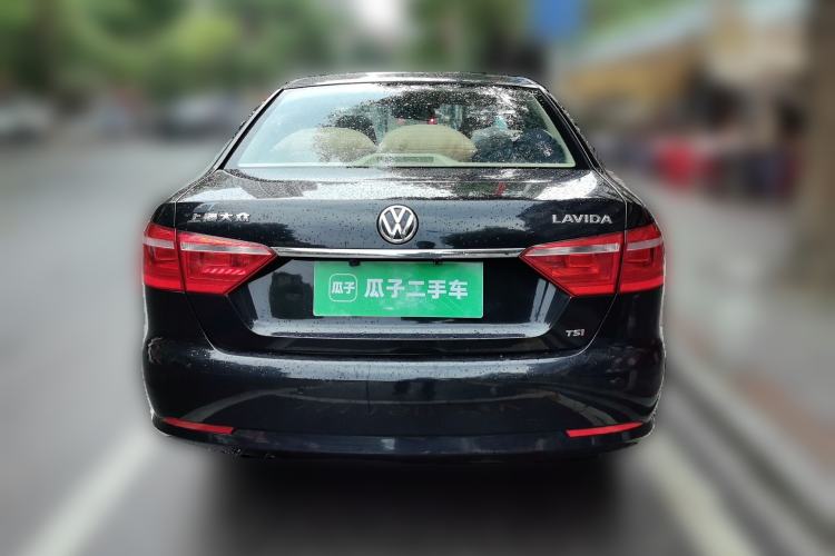 Used Volkswagen Lavida 2013 1.4TSI DSG Luxury Edition Rear