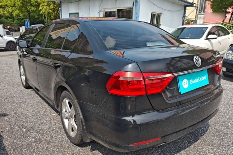 Used Volkswagen Lavida 2013 Revised Classic 1.6L Manual Fashion Edition Rear Left 45 Deg