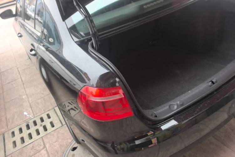 Used Volkswagen Lavida 2013 Restyled Classic 1.6L Automatic Comfort Edition Rear Left 45 Deg