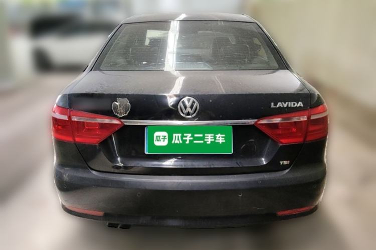 Used Volkswagen Lavida 2013 Revised Version 1.4 TSI DSG Comfort Edition Rear