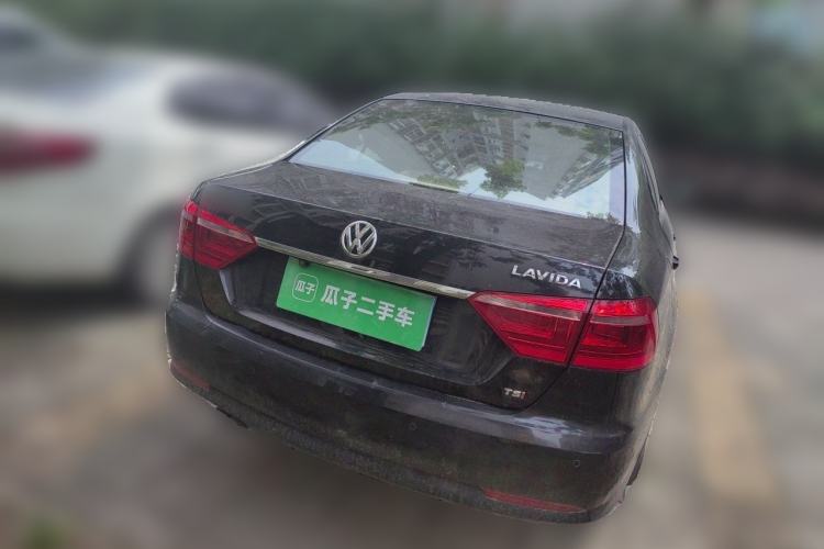 Used Volkswagen Lavida 2013 1.4TSI Manual Comfort Edition Rear