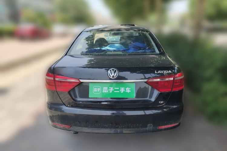 Used Volkswagen Lavida 2013 Revised Classic 1.6L Automatic Fashion Edition Rear