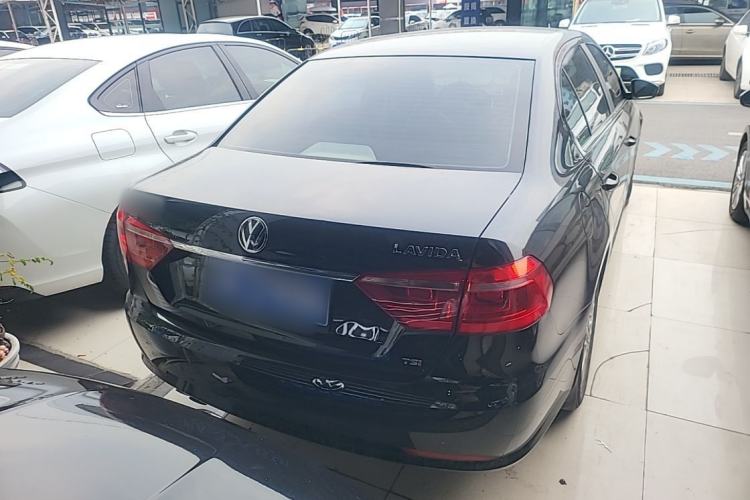 Used Volkswagen Lavida 2013 Revised Version 1.4 TSI Manual Comfort Edition Rear