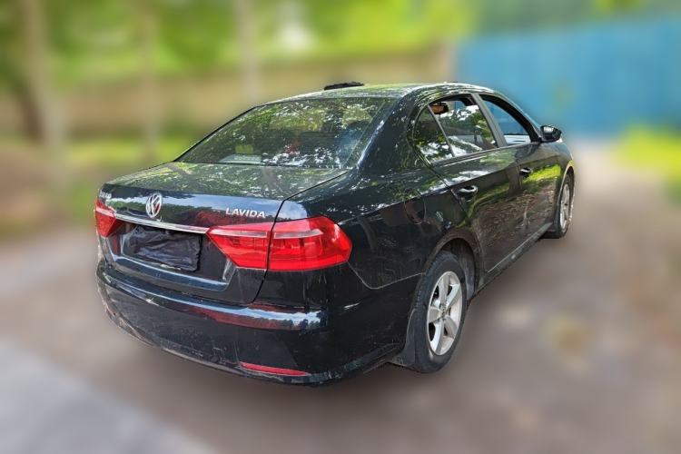 Used Volkswagen Lavida 2013 Revised Classic 1.6L Manual Fashion Edition Rear Right 45 Deg