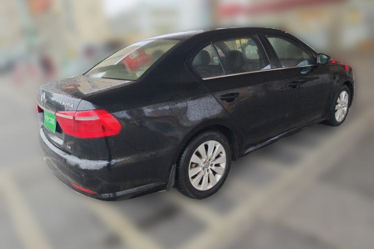 Used Volkswagen Lavida 2013 1.4TSI DSG Comfort Edition Rear Right 45 Deg