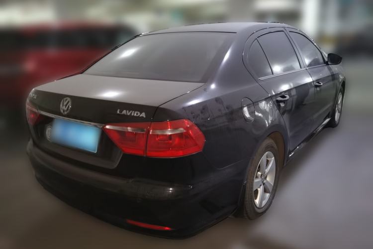 Used Volkswagen Lavida 2013 Revised Classic 1.6L Manual Fashion Edition Rear Right 45 Deg