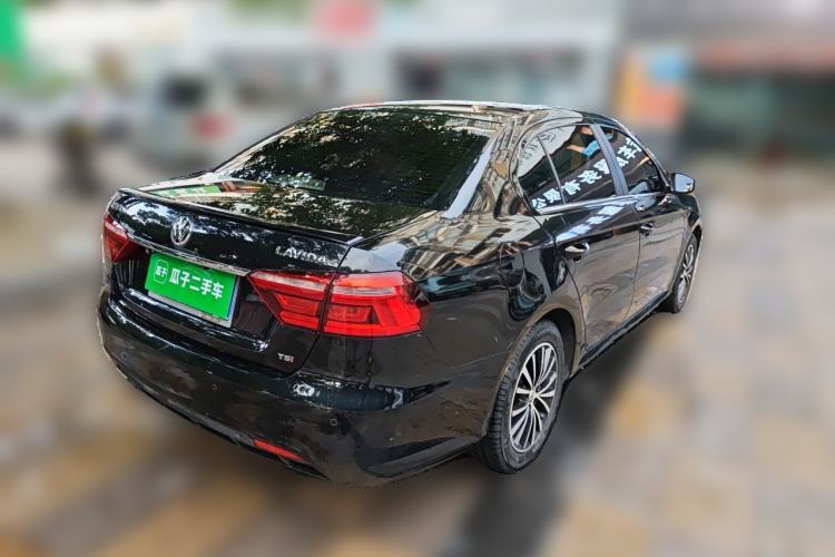 Used Volkswagen Lavida 2013 Revised Version 1.4 TSI DSG Luxury Edition Rear Right 45 Deg