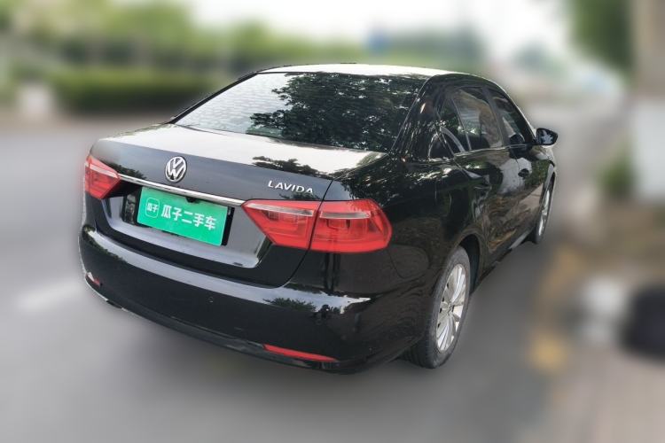 Used Volkswagen Lavida 2013 Revised Version 1.6L Automatic Luxury Edition Rear Right 45 Deg