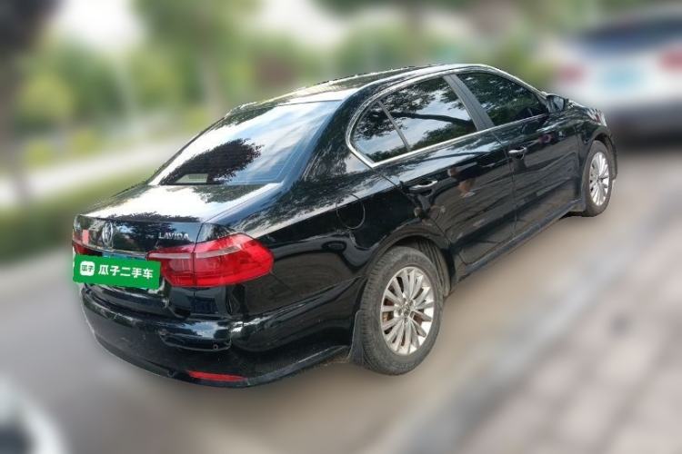 Used Volkswagen Lavida 2013 Revised Version 1.6L Automatic Luxury Edition Rear Right 45 Deg