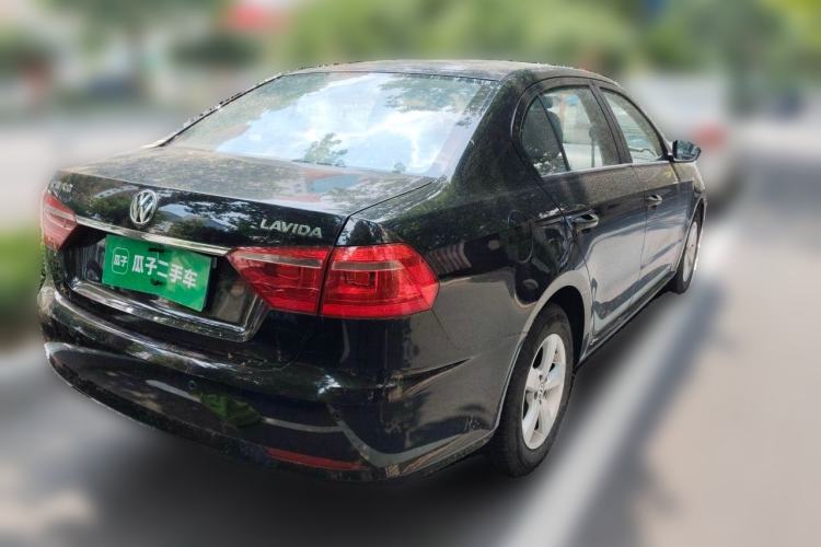 Used Volkswagen Lavida 2013 Revised Classic 1.6L Automatic Fashion Edition Rear Right 45 Deg