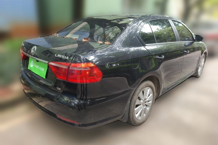 Used Volkswagen Lavida 2013 1.4TSI DSG Comfort Edition Rear Right 45 Deg