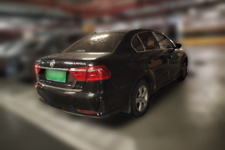 Used Volkswagen Lavida 2013 Revised Classic 1.6L Manual Fashion Edition Rear Right 45 Deg