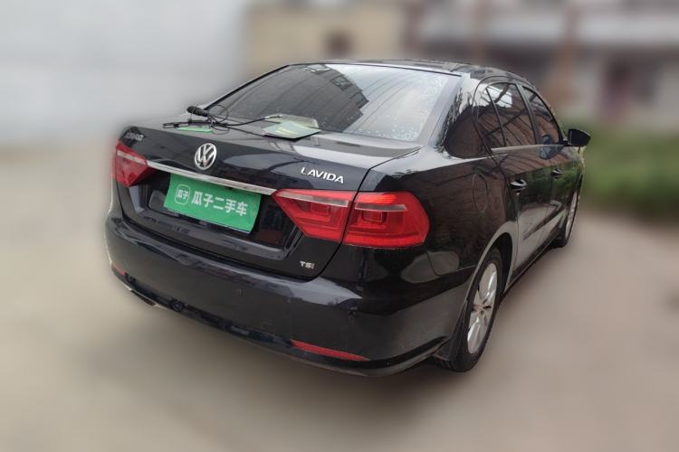 Used Volkswagen Lavida 2013 1.4TSI DSG Comfort Edition Rear Right 45 Deg