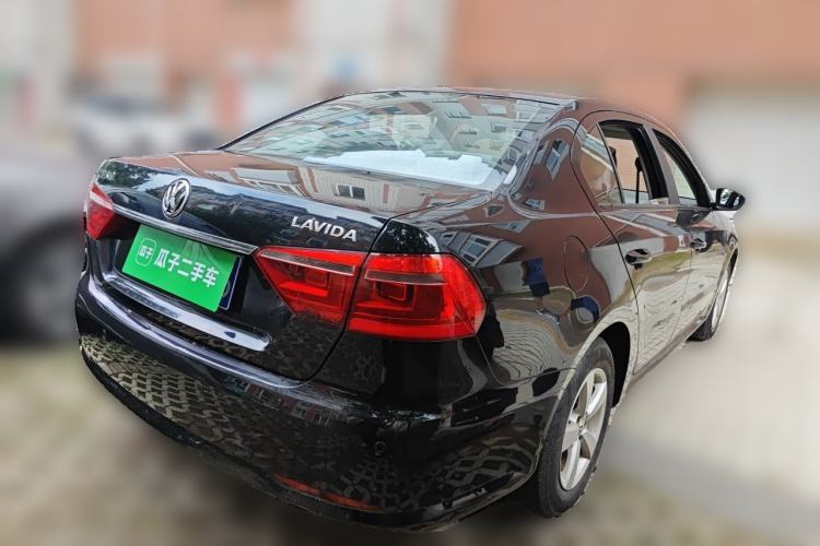 Used Volkswagen Lavida 2013 Revised Classic 1.6L Manual Fashion Edition Rear Right 45 Deg